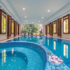 Hotel Lion's Garden, Budapest